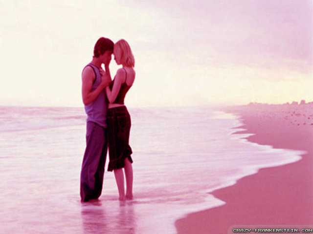 Couple beach ocean sky pink free wallpaper for desktop - medium preview image