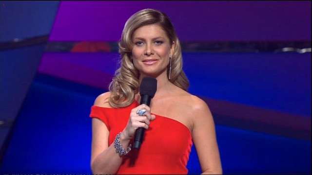 Woman red dress microphone smiling free wallpaper for desktop - medium preview image