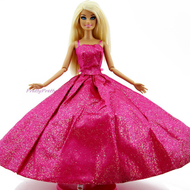 Barbie doll pink dress bow free wallpaper for tablet - medium preview image