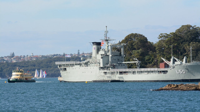 Large ship tug boat australian free wallpaper for desktop - medium preview image