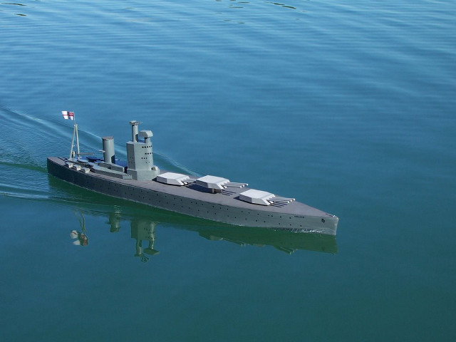 Submarine model water flag mast free wallpaper for desktop - medium preview image