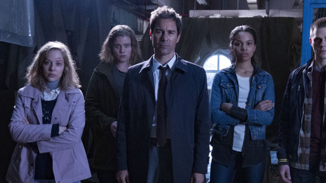 Group people room man tie free wallpaper for desktop - medium preview image