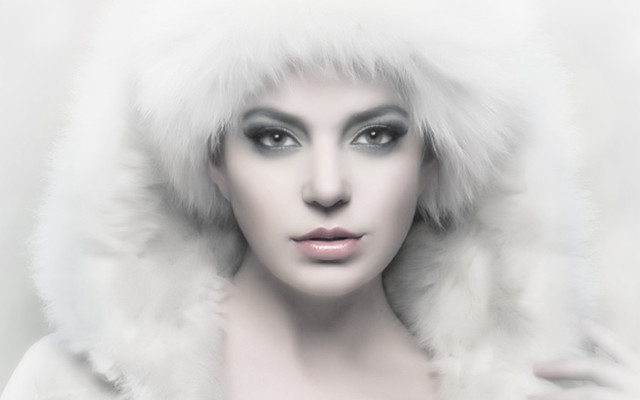 Woman fur hat white fur free wallpaper for desktop - medium preview image