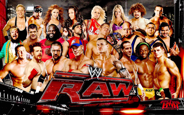Wrestlers crowd ring raw event free wallpaper for desktop - medium preview image