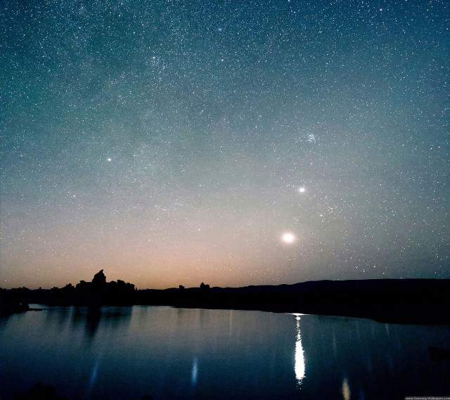 Lake stars sky buildings reflection free wallpaper for tablet - medium preview image