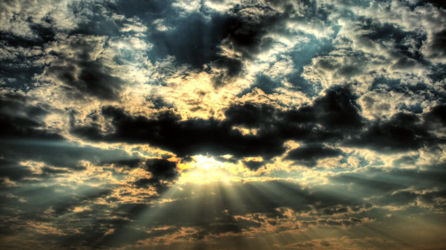 Cloudy sky sun rays boat free wallpaper for desktop - medium preview image