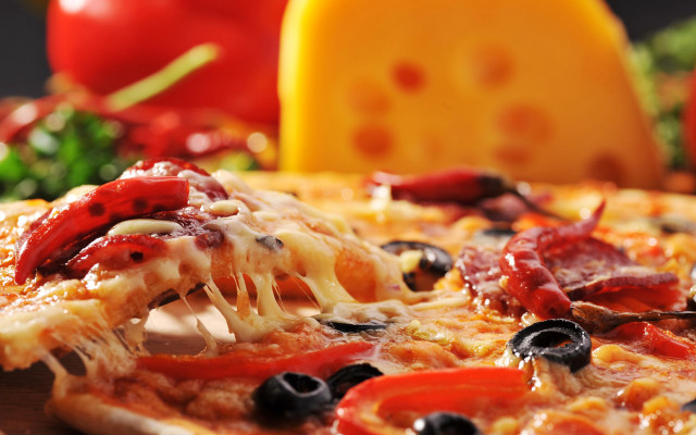 Pizza cheese olives tomatoes slice free wallpaper for desktop - medium preview image
