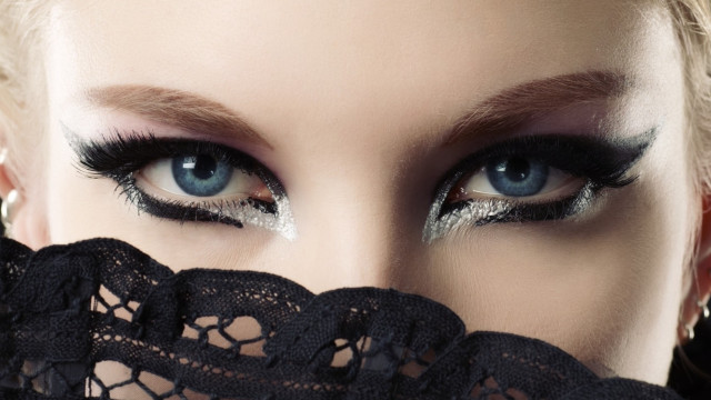 Woman blue eyes black lace free wallpaper for desktop - medium preview image