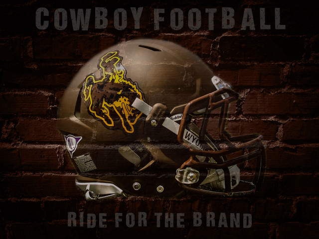 Helmet cowboy football logo brickwall free wallpaper for desktop - medium preview image
