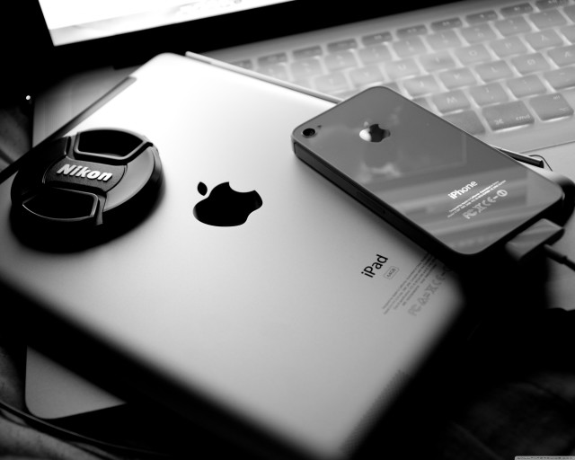 Cell phone laptop bed keyboard free wallpaper for desktop - medium preview image