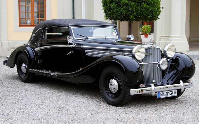 Black car building tree potted free wallpaper for desktop - medium preview image