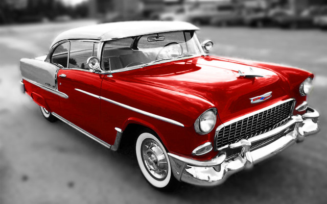 Red white classic car parking free wallpaper for desktop - medium preview image