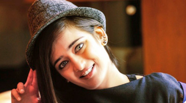 Woman hat cellphone smiling camera free wallpaper for desktop - medium preview image