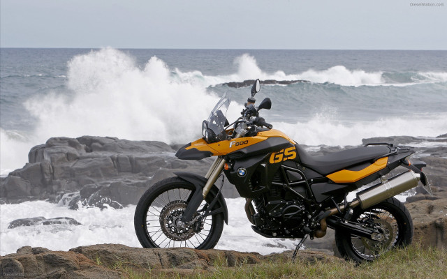 Motorcycle rocky shore ocean wave free wallpaper for desktop - medium preview image