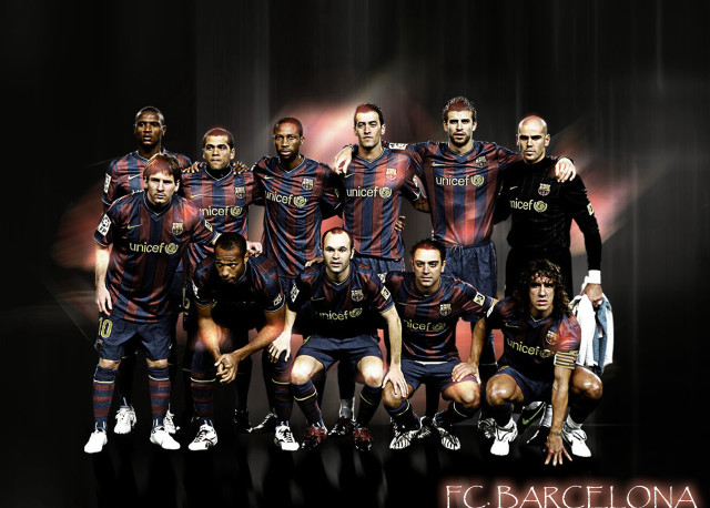 Soccer team photo dark room free wallpaper for desktop - medium preview image