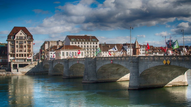 Bridge river buildings cloudy sky free wallpaper for desktop - medium preview image
