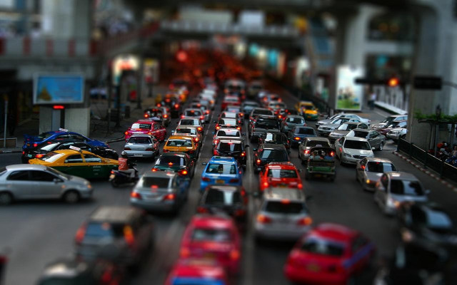 City traffic busy street bokeh #2 free wallpaper for desktop - medium preview image