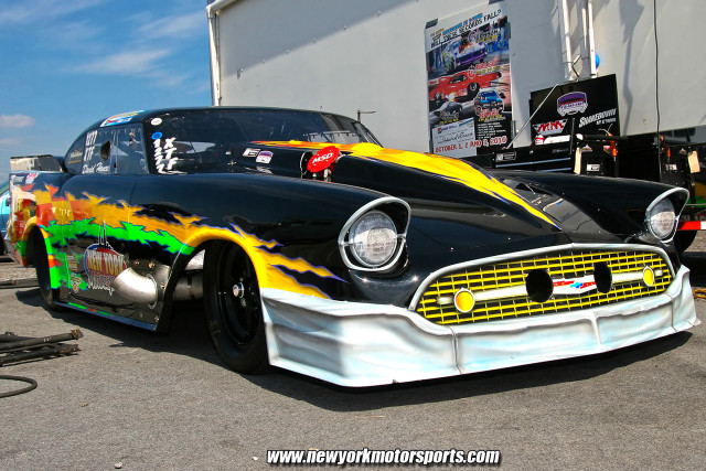 Car flames painted parking lot free wallpaper for desktop - medium preview image