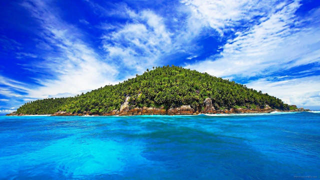 Small island ocean blue sky free wallpaper for desktop - medium preview image