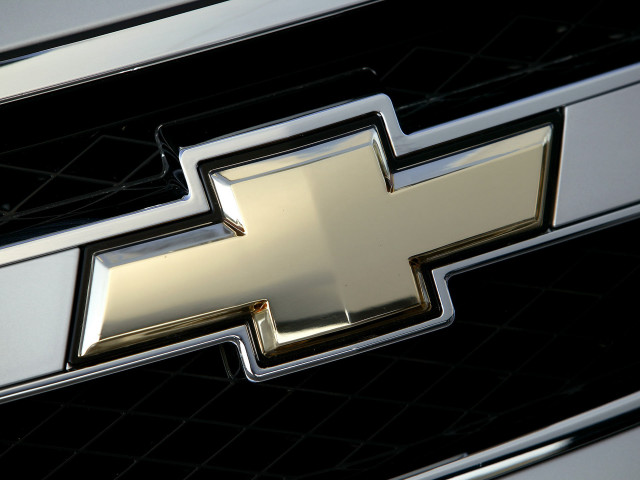Chevrolet logo closeup car grille free wallpaper for desktop - medium preview image