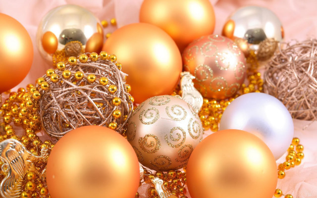 Colored ornaments white surface gold free wallpaper for desktop - medium preview image