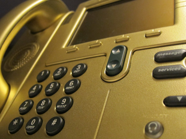 Golden phone number dial keypad free wallpaper for desktop - medium preview image