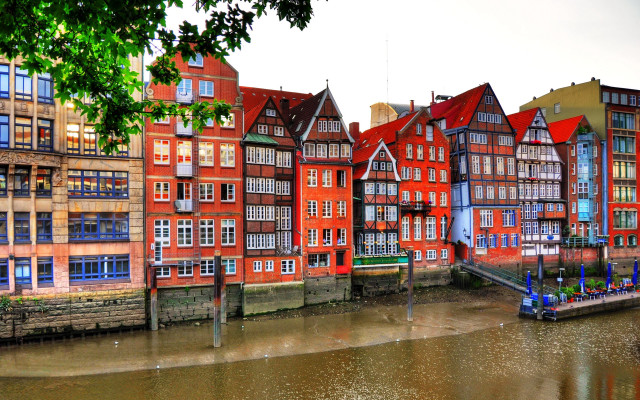 Buildings river boat bridge scenery #2 free wallpaper for desktop - medium preview image