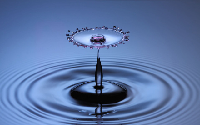 Water drop pink liquid black free wallpaper for desktop - medium preview image