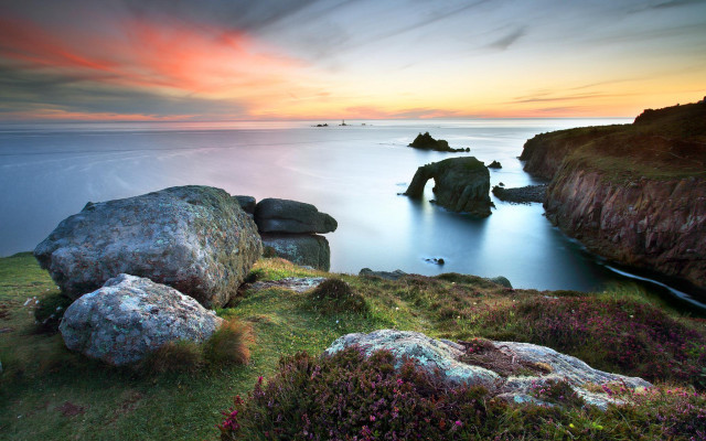 Rocky shore water rock formation free wallpaper for desktop - medium preview image