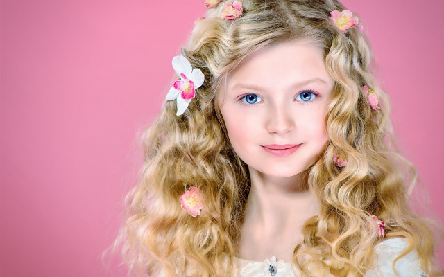 Young girl blonde hair flowers free wallpaper for desktop - medium preview image