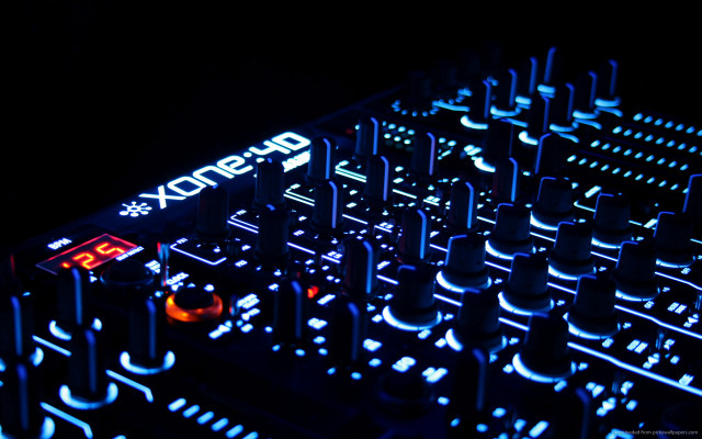 Dj controller closeup black background free wallpaper for desktop - medium preview image