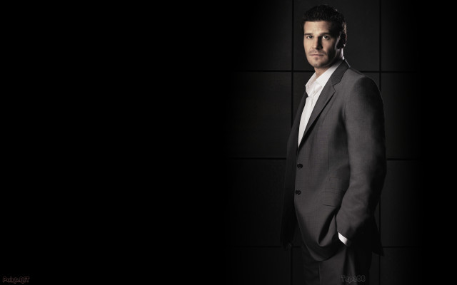 Dan scott old man suit free wallpaper for desktop - medium preview image