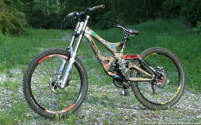 Bike dirtroad grass forest biomechanical free wallpaper for desktop - medium preview image