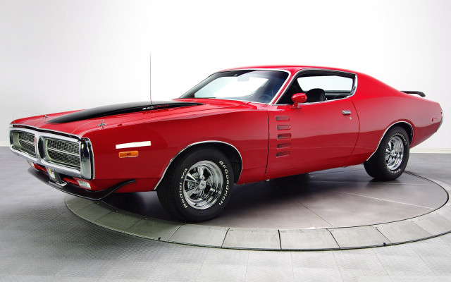 Red car circular stand white free wallpaper for desktop - medium preview image