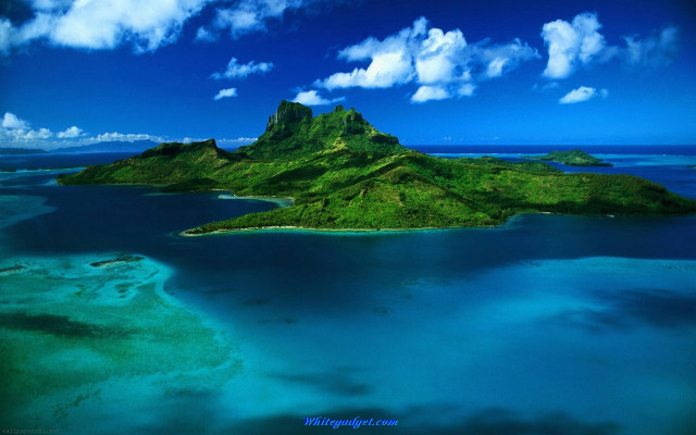 Small island water clouds blue #2 free wallpaper for desktop - medium preview image