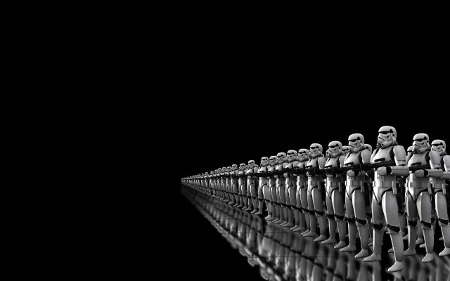 Toy soldiers lined up reflection #2 free wallpaper for desktop - medium preview image
