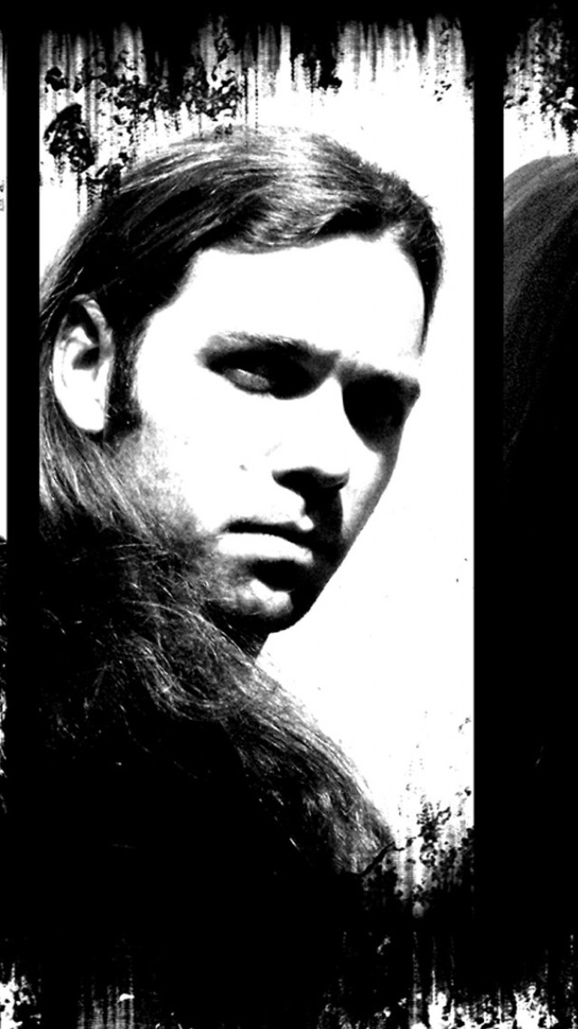 Bearded man goatee black white free wallpaper for mobile - medium preview image