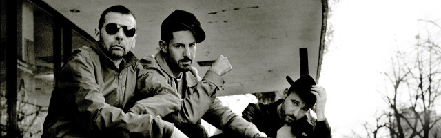 Black white photo men baseball free wallpaper for desktop - medium preview image