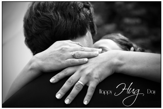 Happy hug day couple embracing free wallpaper for desktop - medium preview image