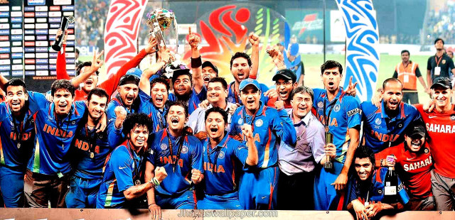 Men trophy crowd field celebration free wallpaper for desktop - medium preview image