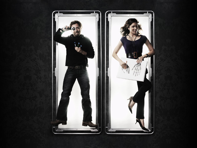 Man woman mirror cellphone camera free wallpaper for desktop - medium preview image