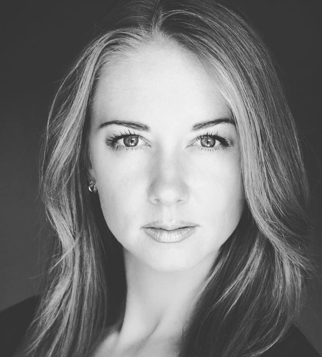 Woman long hair black shirt #16 free wallpaper for tablet - medium preview image