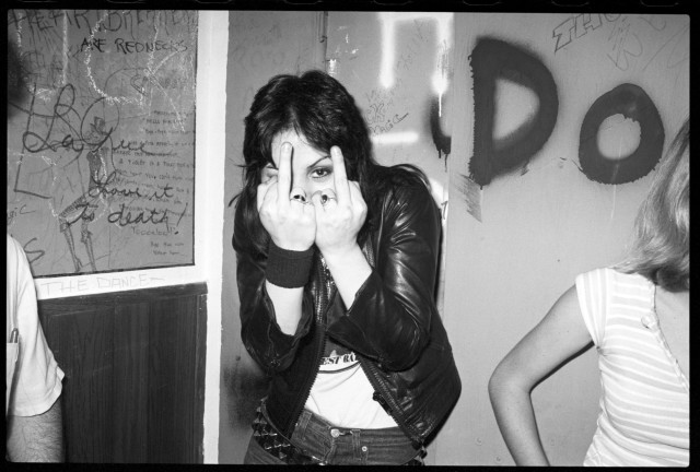 Woman covering face man standing free wallpaper for desktop - medium preview image