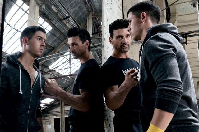 Group men room window ceiling free wallpaper for desktop - medium preview image