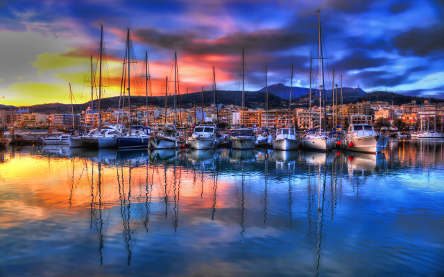 Harbor boats colorful sky clouds free wallpaper for desktop - medium preview image