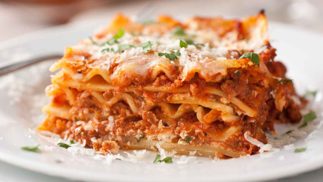 Lasagna meat cheese plate fork free wallpaper for desktop - medium preview image