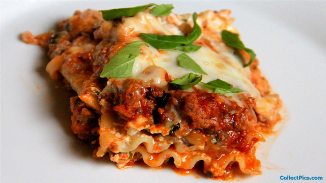 Lasagna meat cheese plate garnish free wallpaper for desktop - medium preview image