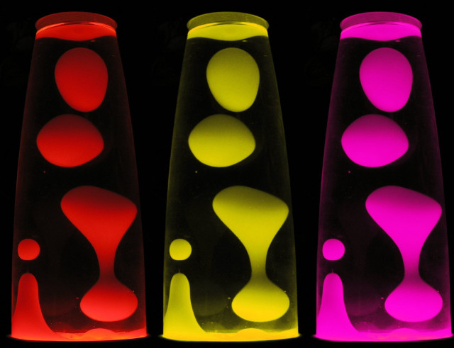 Three vases colored light black free wallpaper for desktop - medium preview image