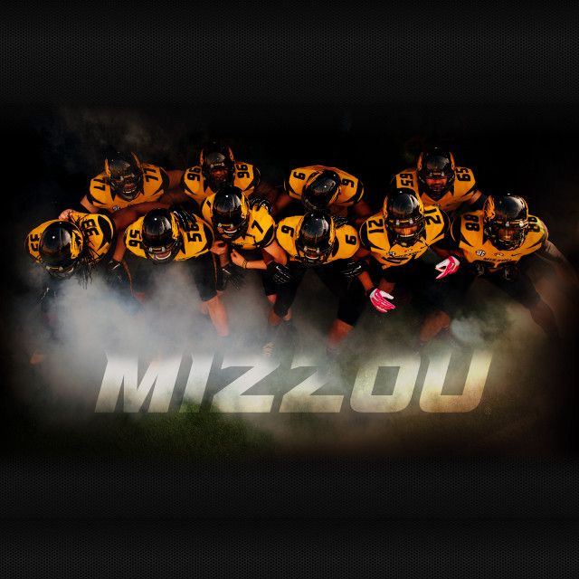 Football players uniform mizzo background free wallpaper for tablet - medium preview image