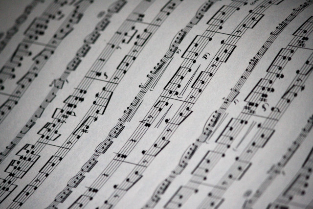 Music sheet black white photo #2 free wallpaper for desktop - medium preview image